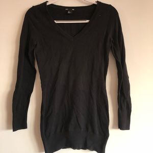 H & M Basic Black V Neck Sweater